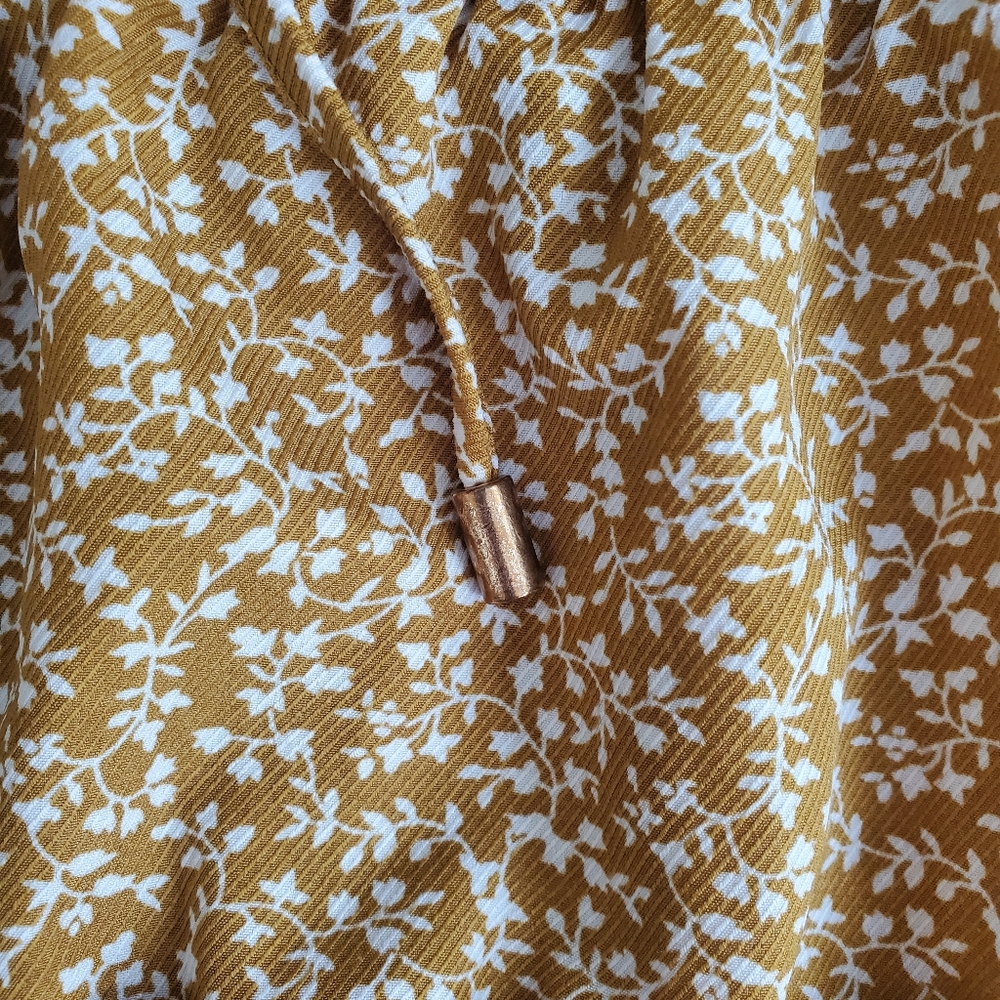 $5 CLOSET CLOSING Indigo Rising Floral Tiered Golden Brown Skirt Small - Picture 4 of 5